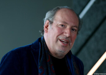 Hans Zimmer nagrodzony Oscarem za muzykę do Diuny - okładka