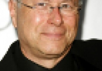 Alan Menken pracuje nad muzycznym serialem! - okładka