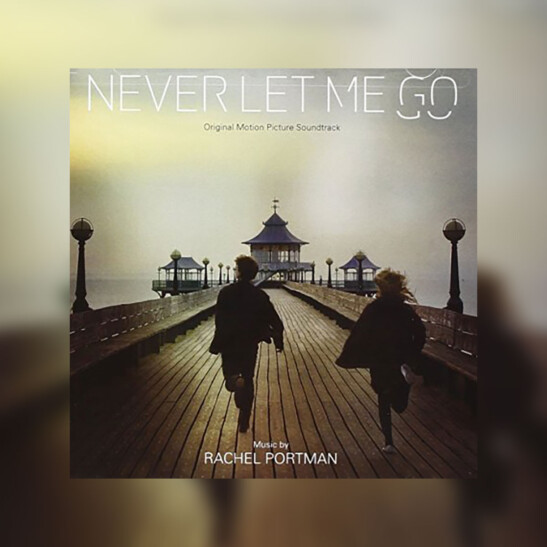 Never Let Me Go (Nie opuszczaj mnie) - okładka