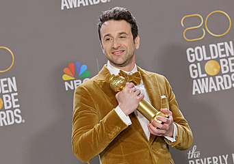 Justin Hurwitz ze Złotym Globem za muzykę do filmu „Babilon”! - okładka